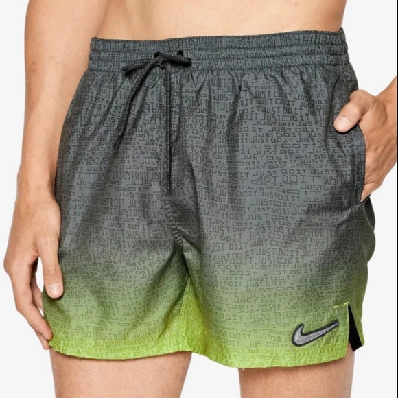 Nike Swim Men's JDI Fade 9" Volley Shorts/Swim trunk in Atomic Green Size Small - Picture 1 of 6